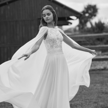 NAYANA Wedding Dress Alma Novias collection 2026 Paris NAYANA Wedding Dress Alma Novias collection 2026 Paris