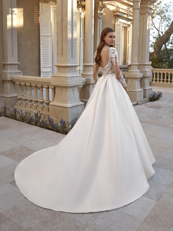 Robe de mariée OLENNA San Patrick collection 2026 | Paris