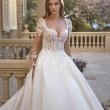 Robe de mariée OLENNA San Patrick collection 2026 | Paris