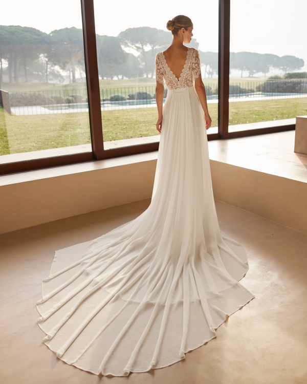 Robe de Mariée ZAMINA Aire Barcelona 2026| Mariée Parisienne Robe de Mariée ZAMINA Aire Barcelona 2026| Mariée Parisienne