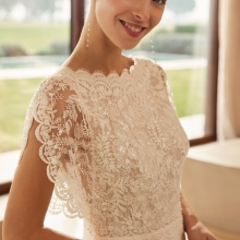 Robe de Mariée ZAMINA Aire Barcelona 2026| Mariée Parisienne Robe de Mariée ZAMINA Aire Barcelona 2026| Mariée Parisienne