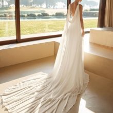 ZAZURK Wedding Dress Aire Barcelona Collection 2026| Paris Boutique ZAZURK Wedding Dress Aire Barcelona Collection 2026| Paris Boutique