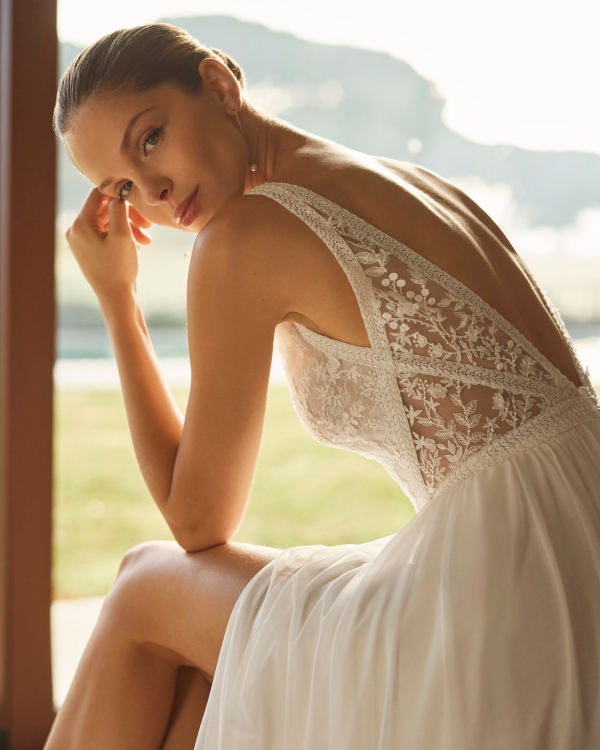 ZITO Wedding Dress Aire Barcelona Collection 2026| Paris Boutique