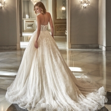 ALISETTE Wedding Dress Pronovias Privee collection 2026 | Paris Boutique ALISETTE Wedding Dress Pronovias Privee collection 2026 | Paris Boutique