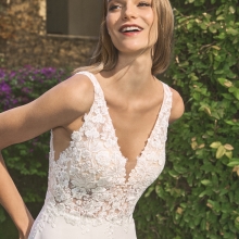 Robe de Mariée BEBEL White One Collection 2026 | Paris Robe de Mariée BEBEL White One Collection 2026 | Paris
