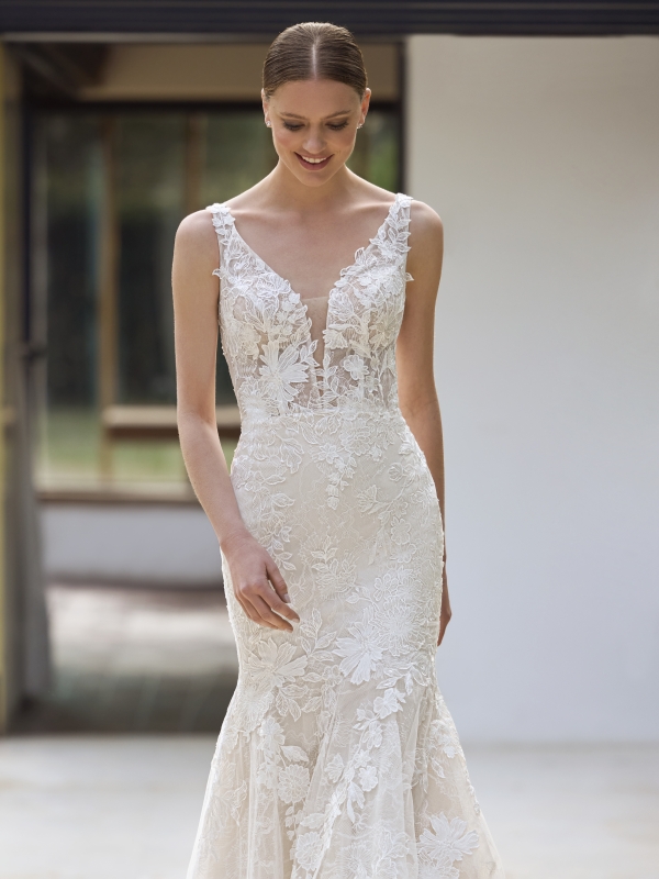 BLAIA Wedding Dress Pronovias collection 2026 | Boutique Paris BLAIA Wedding Dress Pronovias collection 2026 | Boutique Paris