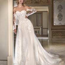 BLOSSIA Wedding Dress Pronovias Privee collection 2026 | Paris Boutique BLOSSIA Wedding Dress Pronovias Privee collection 2026 | Paris Boutique