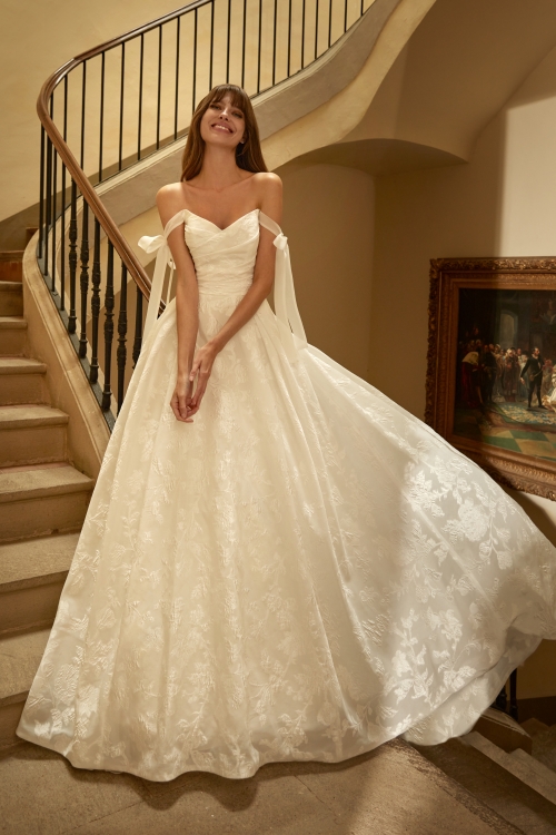 Robe de Mariée CAMALA Nicole Milano collection 2026 | Paris