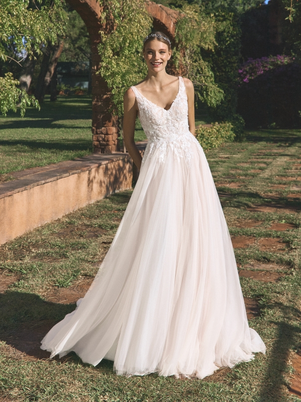 Robe de Mariée DEIXA White One Collection 2026 | Paris Robe de Mariée DEIXA White One Collection 2026 | Paris