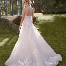 DElICATE Wedding Dress Pronovias collection 2026 | Boutique Paris DElICATE Wedding Dress Pronovias collection 2026 | Boutique Paris