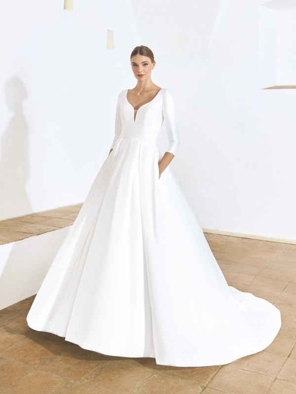 Robe de Mariée GENTIL White One Collection 2026 | Paris Robe de Mariée GENTIL White One Collection 2026 | Paris