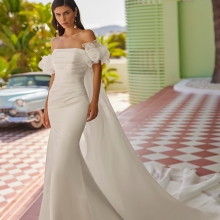 JALISA Wedding Dress luna novias collection 2026: Paris Boutique