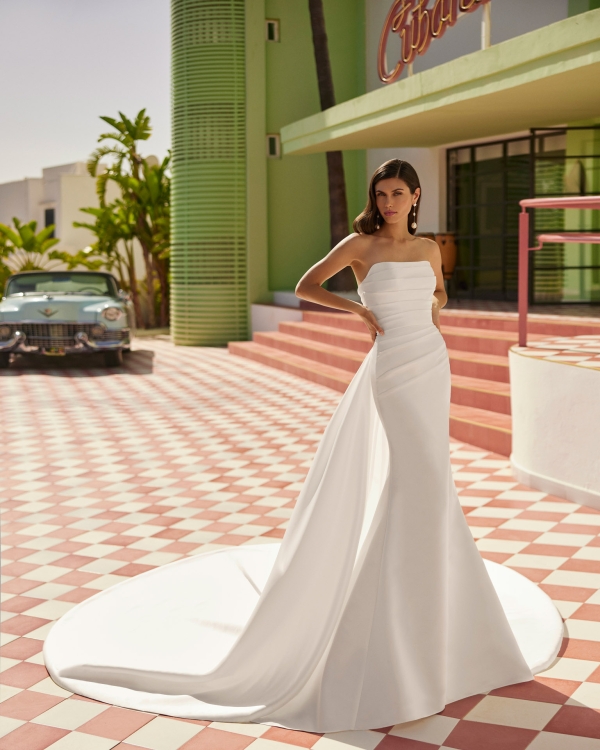 JALISA Wedding Dress luna novias collection 2026: Paris Boutique JALISA Wedding Dress luna novias collection 2026: Paris Boutique