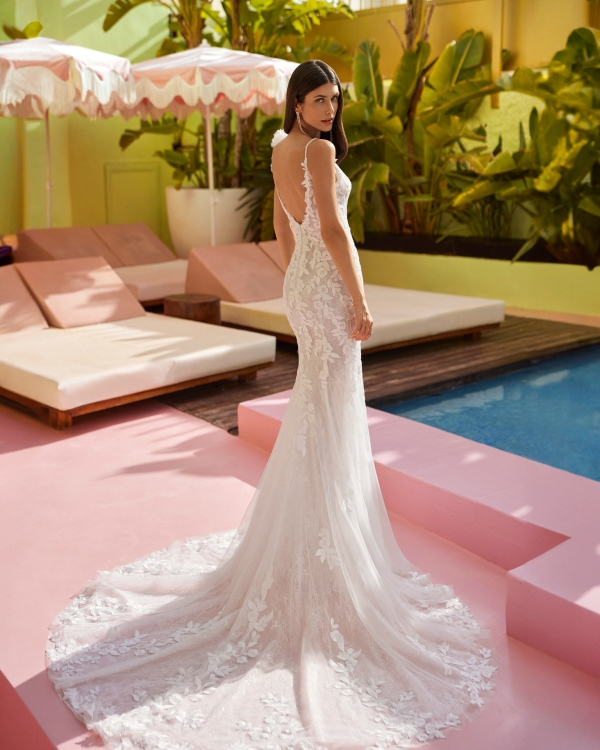 JASEN Wedding Dress luna novias collection 2026: Paris Boutique JASEN Wedding Dress luna novias collection 2026: Paris Boutique