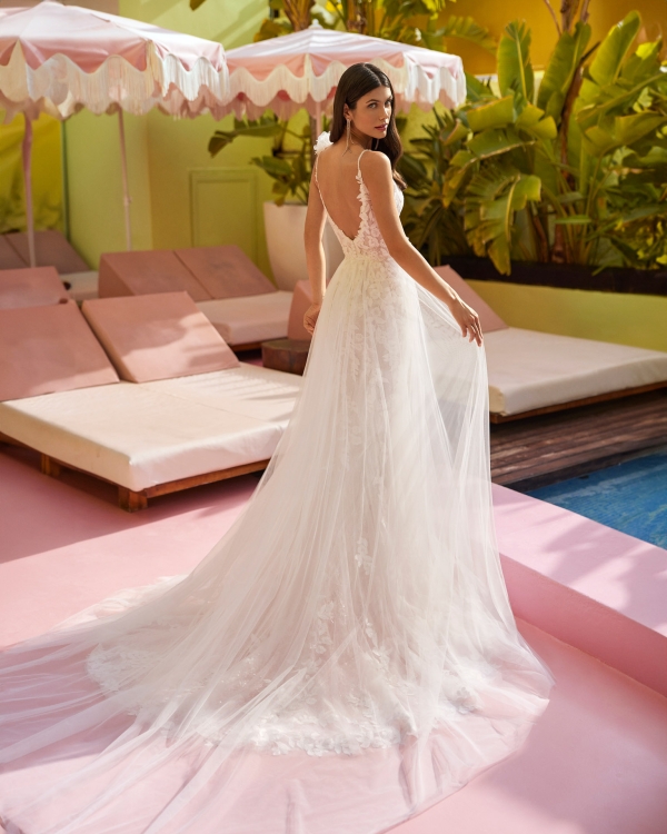 JASEN Wedding Dress luna novias collection 2026: Paris Boutique JASEN Wedding Dress luna novias collection 2026: Paris Boutique