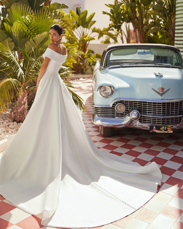 JUNIE Robe de mariée Luna Novias | Mariée Parisienne JUNIE Robe de mariée Luna Novias | Mariée Parisienne
