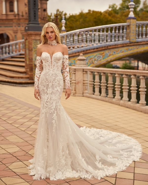 KANTE Wedding Dress Aire Barcelona Collection 2026 | Paris Boutique KANTE Wedding Dress Aire Barcelona Collection 2026 | Paris Boutique