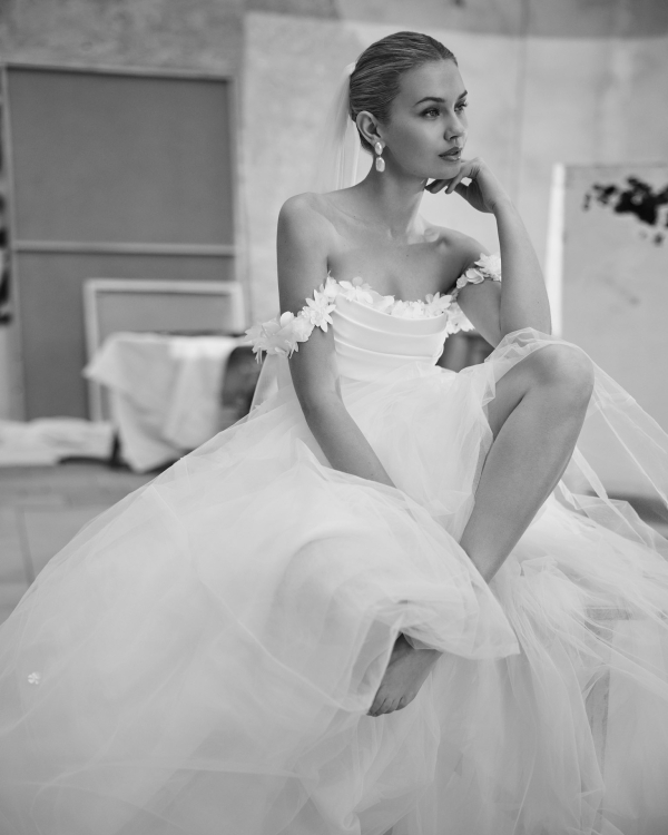 MELISA Wedding Dress Aire Barcelona Collection 2026 | Paris Boutique MELISA Wedding Dress Aire Barcelona Collection 2026 | Paris Boutique