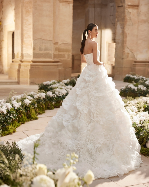 MYLA Wedding Dress Aire Barcelona Collection 2026 | Paris Boutique MYLA Wedding Dress Aire Barcelona Collection 2026 | Paris Boutique