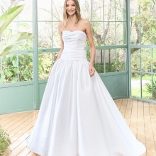 Robe de Mariée RIBAMAR White One Collection 2026 | Paris Robe de Mariée RIBAMAR White One Collection 2026 | Paris