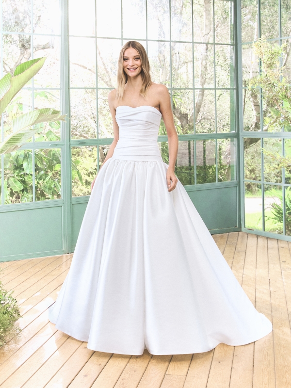 Robe de Mariée RIBAMAR White One Collection 2026 | Paris Robe de Mariée RIBAMAR White One Collection 2026 | Paris