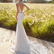 Robe de mariée SEMI Adriana Alier collection 2026 : Paris Robe de mariée SEMI Adriana Alier collection 2026 : Paris