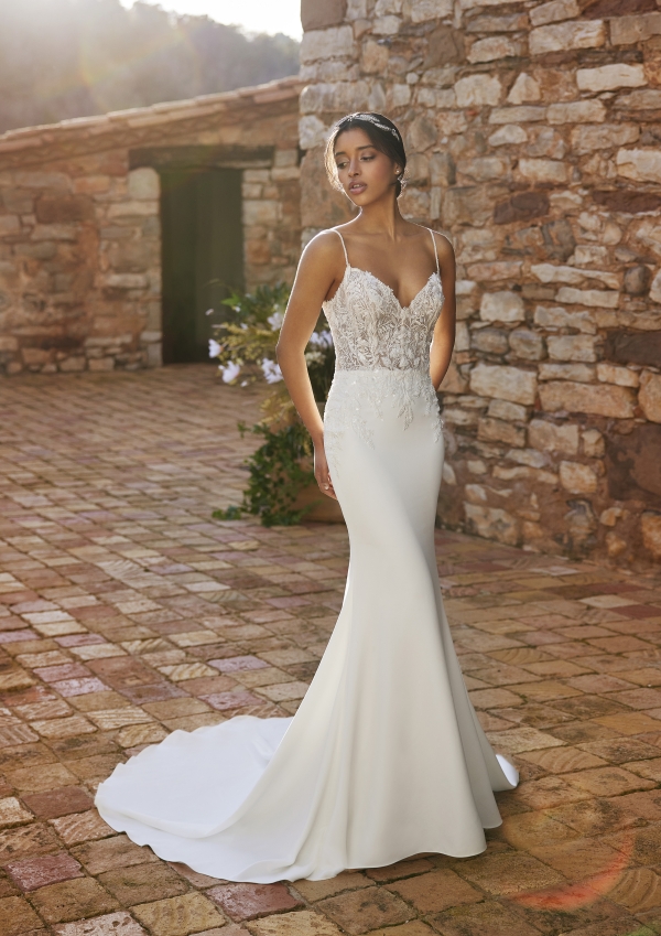 SHU Wedding Dress White one Collection 2026 Paris Boutique