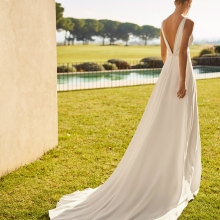 ZAMI Wedding Dress Aire Barcelona Collection 2026 | Paris Boutique