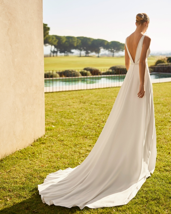 ZAMI Wedding Dress Aire Barcelona Collection 2026 | Paris Boutique