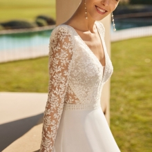 ZEUS Wedding Dress Aire Barcelona Collection 2026 | Paris Boutique ZEUS Wedding Dress Aire Barcelona Collection 2026 | Paris Boutique