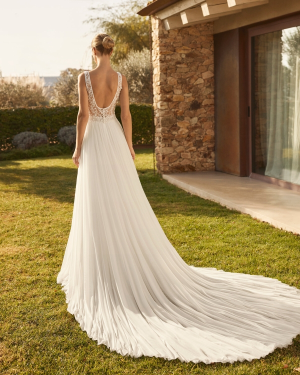 ZINAIDA Wedding Dress Aire Barcelona Collection 2026 | Paris Boutique ZINAIDA Wedding Dress Aire Barcelona Collection 2026 | Paris Boutique