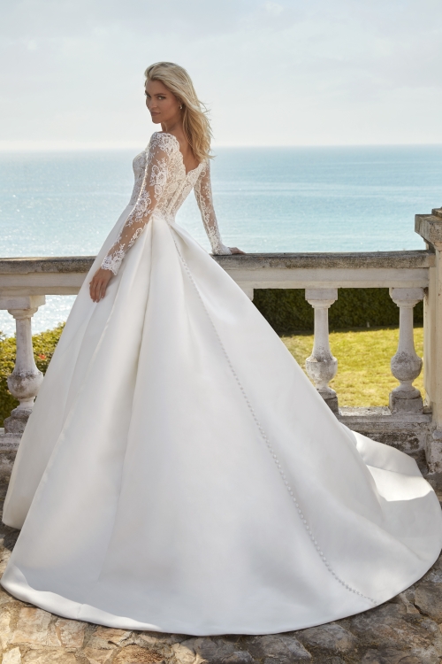 Robe de Mariée WINI Pronovias collection 2026 | Paris