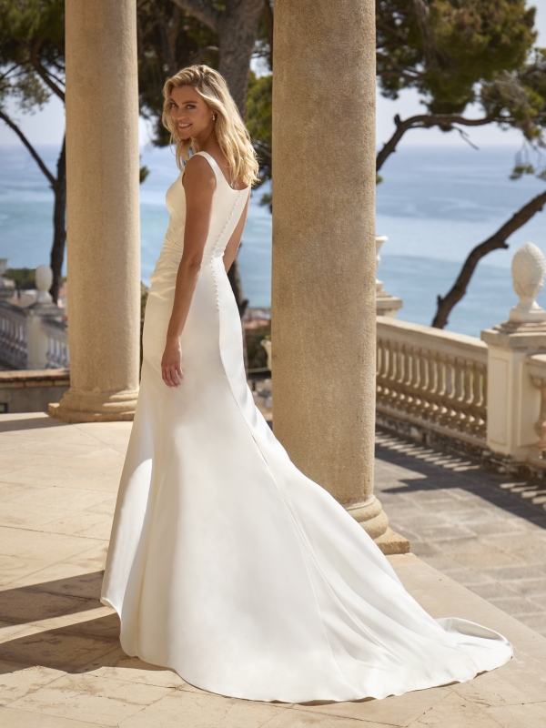 Robe de Mariée ARCHIVAL Pronovias collection 2026 | Paris Robe de Mariée ARCHIVAL Pronovias collection 2026 | Paris