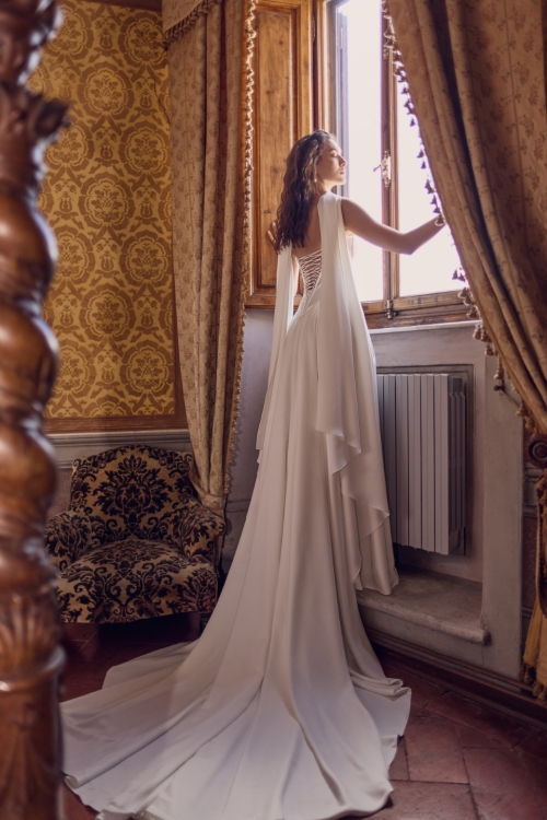 CRETE Wedding Dress WONA CONCEPT collection 2026 | Boutique Paris