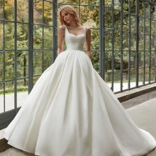 LAMYA Nicole Wedding Dress collection 2026 | Boutique Paris LAMYA Nicole Wedding Dress collection 2026 | Boutique Paris