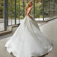 LAMYA Nicole Wedding Dress collection 2026 | Boutique Paris LAMYA Nicole Wedding Dress collection 2026 | Boutique Paris