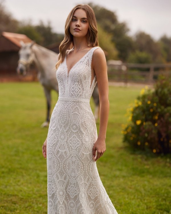 NUMIAN Wedding Dress Alma Novias collection 2026 Paris NUMIAN Wedding Dress Alma Novias collection 2026 Paris