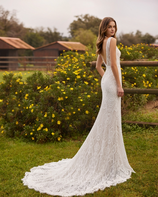 NUMIAN Wedding Dress Alma Novias collection 2026 Paris NUMIAN Wedding Dress Alma Novias collection 2026 Paris
