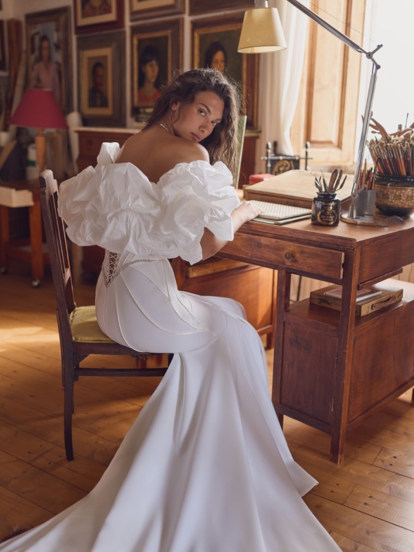 ODISEA Wedding Dress WONA CONCEPT collection 2026 | Boutique Paris ODISEA Wedding Dress WONA CONCEPT collection 2026 | Boutique Paris