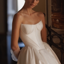 PIPER Wedding Dress WONA CONCEPT collection 2026 | Boutique Paris PIPER Wedding Dress WONA CONCEPT collection 2026 | Boutique Paris