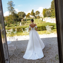 Robe de Mariée WONDER WONA CONCEPT| Paris Robe de Mariée WONDER WONA CONCEPT| Paris