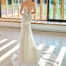 Robe de Mariée YEDIDA Pronovias collection 2026 | Paris Robe de Mariée YEDIDA Pronovias collection 2026 | Paris