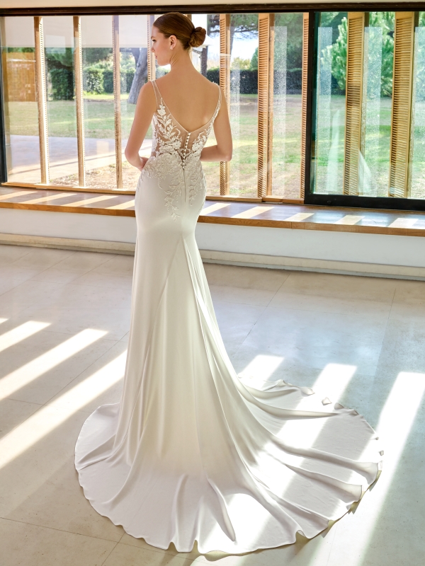 Robe de Mariée YEDIDA Pronovias collection 2026 | Paris Robe de Mariée YEDIDA Pronovias collection 2026 | Paris