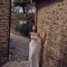Robe de Mariée ERATO de WONA CONCEPT| Boutique Paris 15 Robe de Mariée ERATO de WONA CONCEPT| Boutique Paris 15