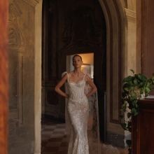 Robe de Mariée ROWAN de WONA CONCEPT| Paris Boutique Robe de Mariée ROWAN de WONA CONCEPT| Paris Boutique