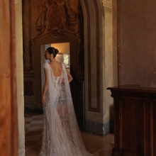 Robe de Mariée ROWAN de WONA CONCEPT| Paris Boutique Robe de Mariée ROWAN de WONA CONCEPT| Paris Boutique
