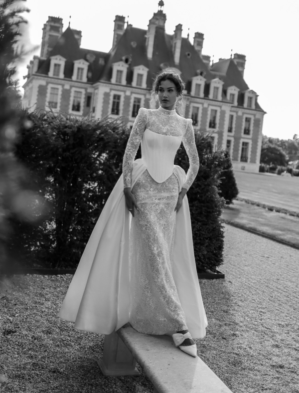 WINSLOW Wedding Dress WONA CONCEPT collection 2026 | Boutique Paris WINSLOW Wedding Dress WONA CONCEPT collection 2026 | Boutique Paris
