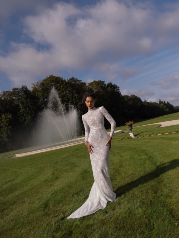 WINSLOW Wedding Dress WONA CONCEPT collection 2026 | Boutique Paris WINSLOW Wedding Dress WONA CONCEPT collection 2026 | Boutique Paris